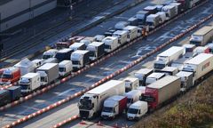 Dover. Polscy medycy wracają do kraju. Do Wlk. Brytanii udają się wojskowi medycy