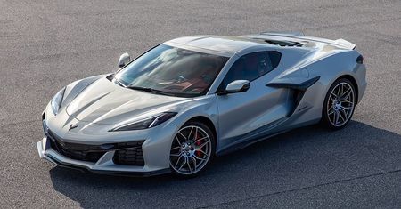 Tak wygląda Chevrolet Corvette Z06. Torowy potwór z V8 zadebiutuje już za kilka tygodni