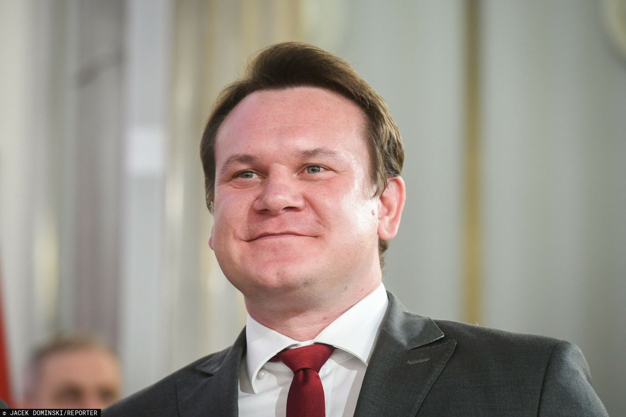 PO podsłuchiwała Brejzę Pegasusem? Absurdalna teoria europosła PiS
