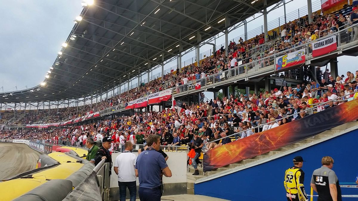 Zdjęcie okładkowe artykułu: WP SportoweFakty / Michał Szmyd / Na zdjęciu: trybuny podczas GP w Gorzowie