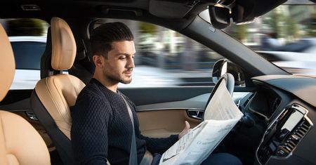 Ile być zapłacił za autopilota w swoim samochodzie?