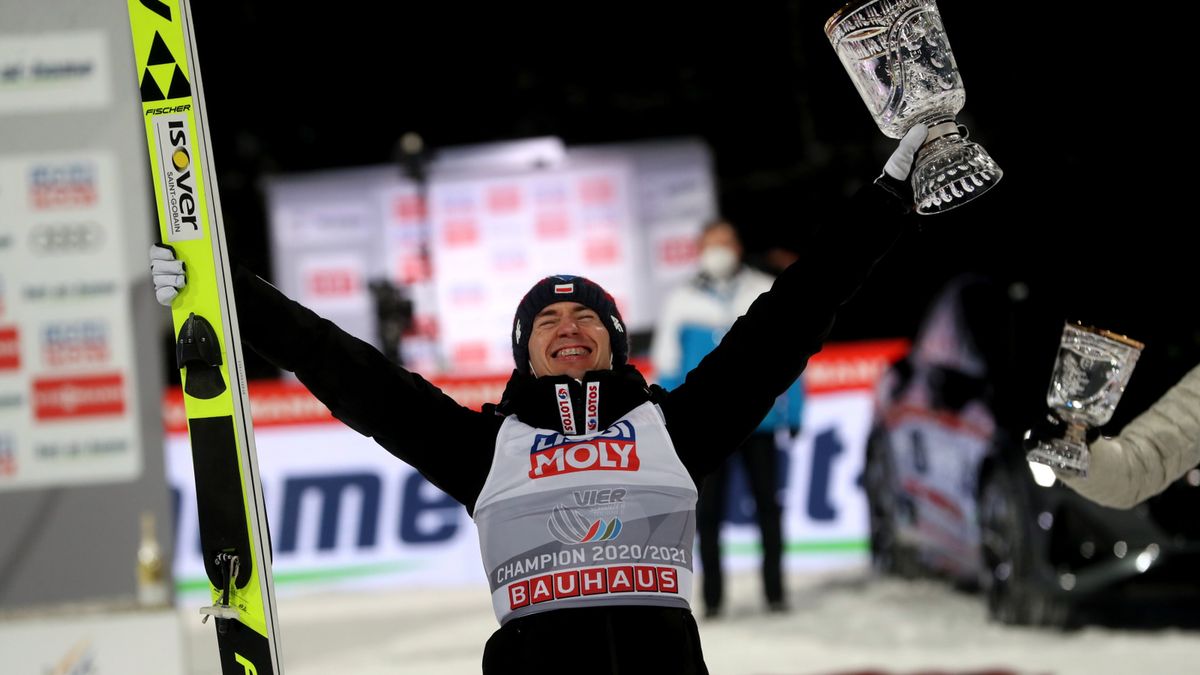 Zdjęcie okładkowe artykułu: PAP / Grzegorz Momot / Na zdjęciu: Kamil Stoch