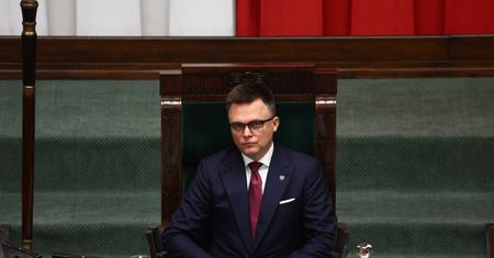 Nie odpuszczają miejsca Hołowni. Chcą renegocjować