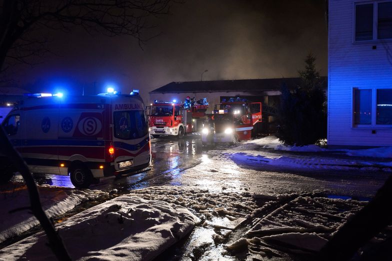 Płock: płonie wielka hala przemysłowa