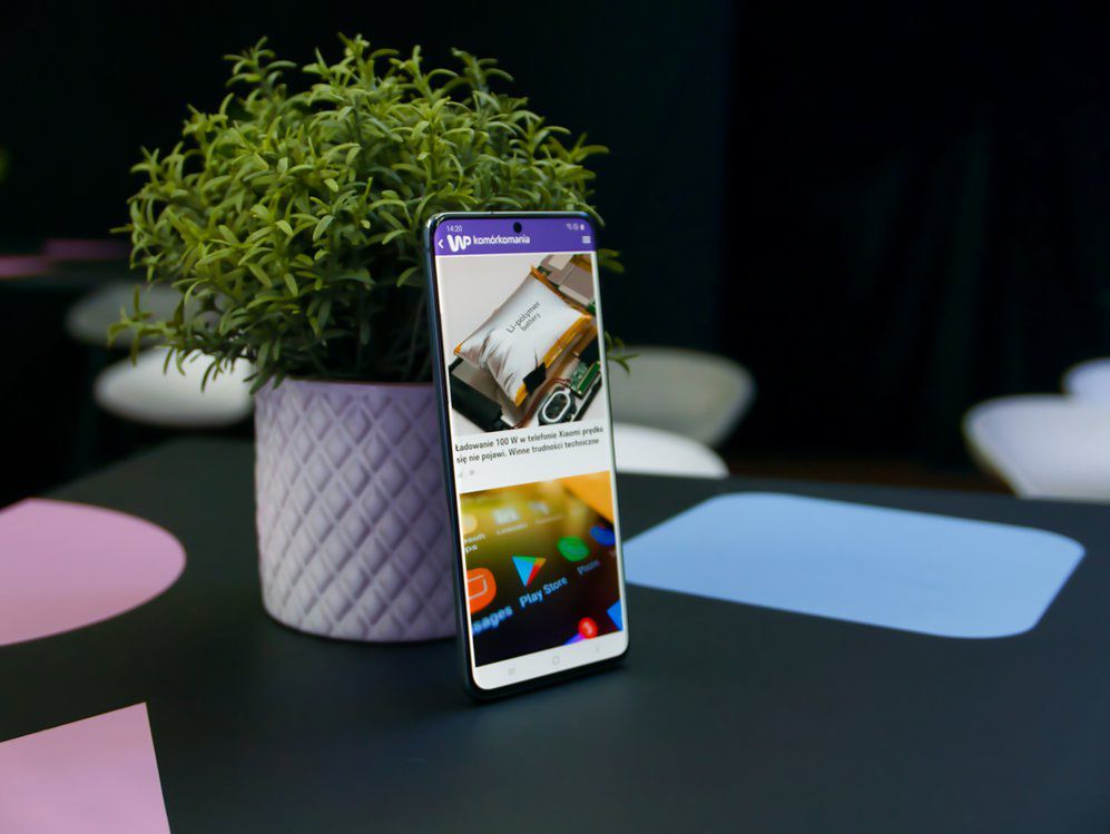 Samsung zapowiada ekrany OLED stworzone z myślą o... 5G