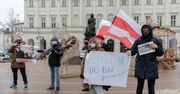 Warszawa. Protest na Nowym Świecie w obronie Nawalnego
