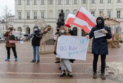 Warszawa. Protest na Nowym Świecie w obronie Nawalnego