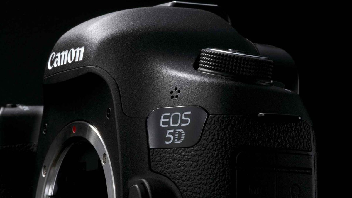 Canon EOS 5D Mark IV w sierpniu, pierwsze plotki na temat Sony A9 1