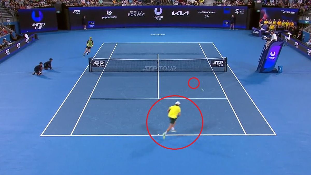 akcja z meczu Nadal - de Minaur