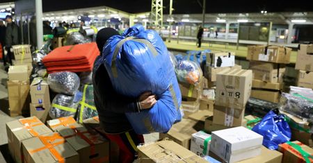 Polakom, którzy pomagają Ukraińcom, przyznane zostaną ulgi podatkowe
