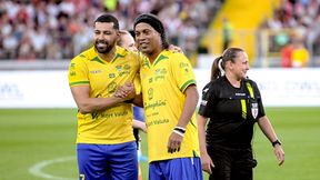 Wychodzi na jaw, jak Ronaldinho zachowywał się poza kamerami