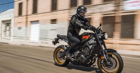 Yamaha XSR900 – cena, informacje, dane techniczne