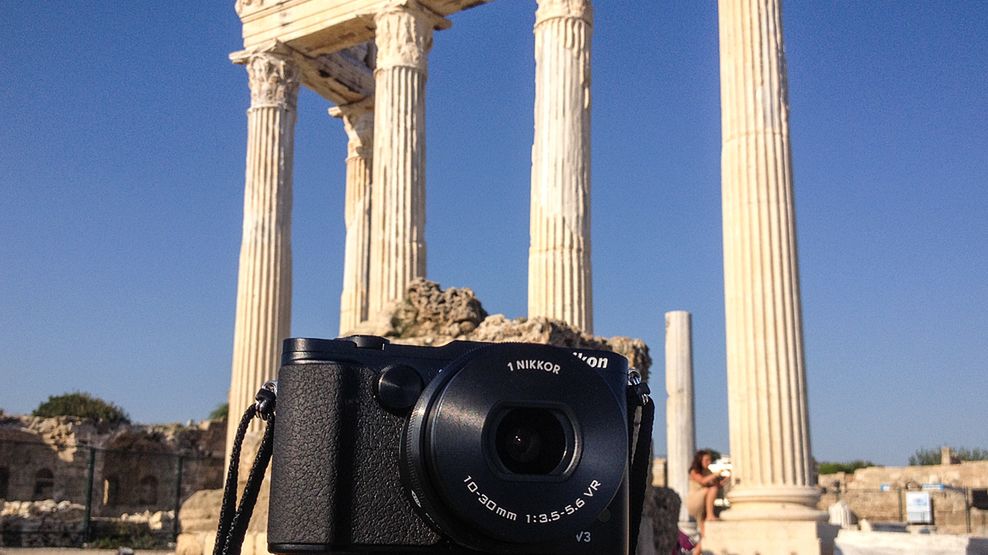 Nikon 1 V3 - bezlusterkowy karabin maszynowy [test] 1