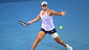 Nie będzie meczu Ashleigh Barty z Igą Świątek. Liderka rankingu rozczarowała i nie obroni tytułu