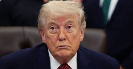Trump przedłuża rozejm z Iranem. Wskazuje, co "skomplikowało sprawy"
