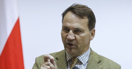 Spotkanie w cieniu konfliktu. Szef MSZ Chin w Warszawie