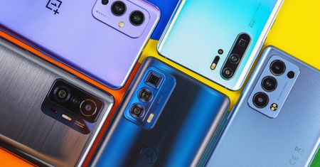 Jakie telefony i jak często kupują Polacy? Najnowsze dane mogą niektórych zaskoczyć
