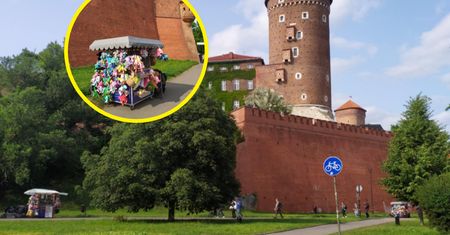 Co się sprzedaje w Krakowie? Konsternacja po słowach handlarza pamiątek