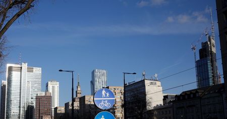 Pogoda. Warszawa. W poniedziałek słońce i deszcz