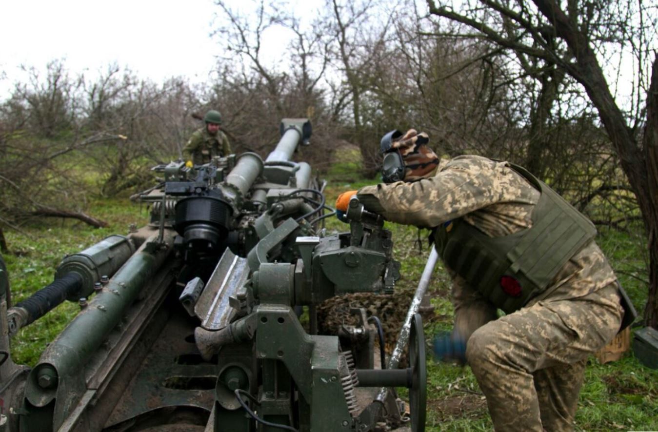 Ukraińcy z haubicą M777