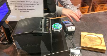 Paragon przyjdzie SMS-em. Nie zdziw się przy kasie
