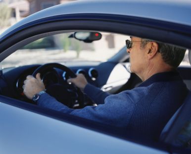 Kierowcy przesiadają się do autobusów. Bo...