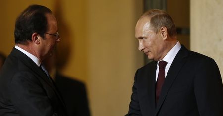 Francuskie okręty dla Rosji. Hollande łagodnieje