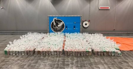3,5 tony ukryte w skrzynkach. Celnicy przecierali oczy
