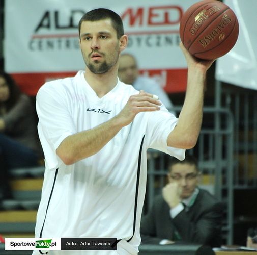 Białek zamienił Stelmet na AZS