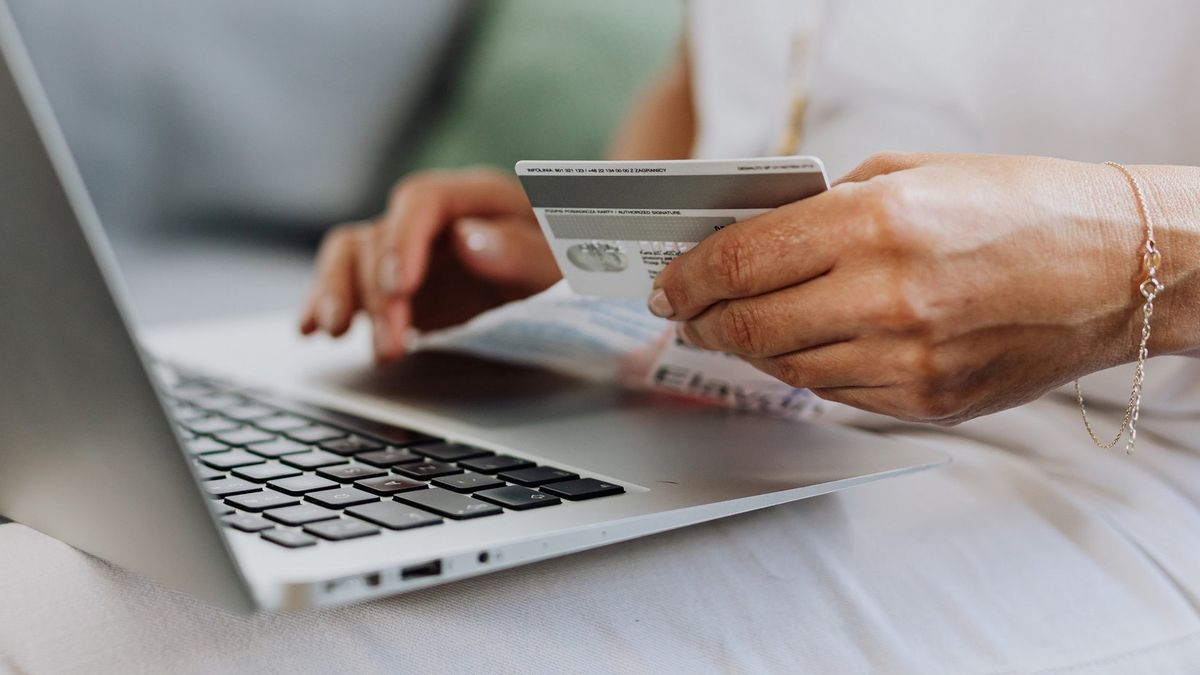 przelew, karta, komputer, zakupy, płatność