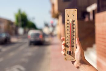 Upały dotarły do Tarnowa. W centrum miasta temperatura sięga 50 stopni Celsjusza