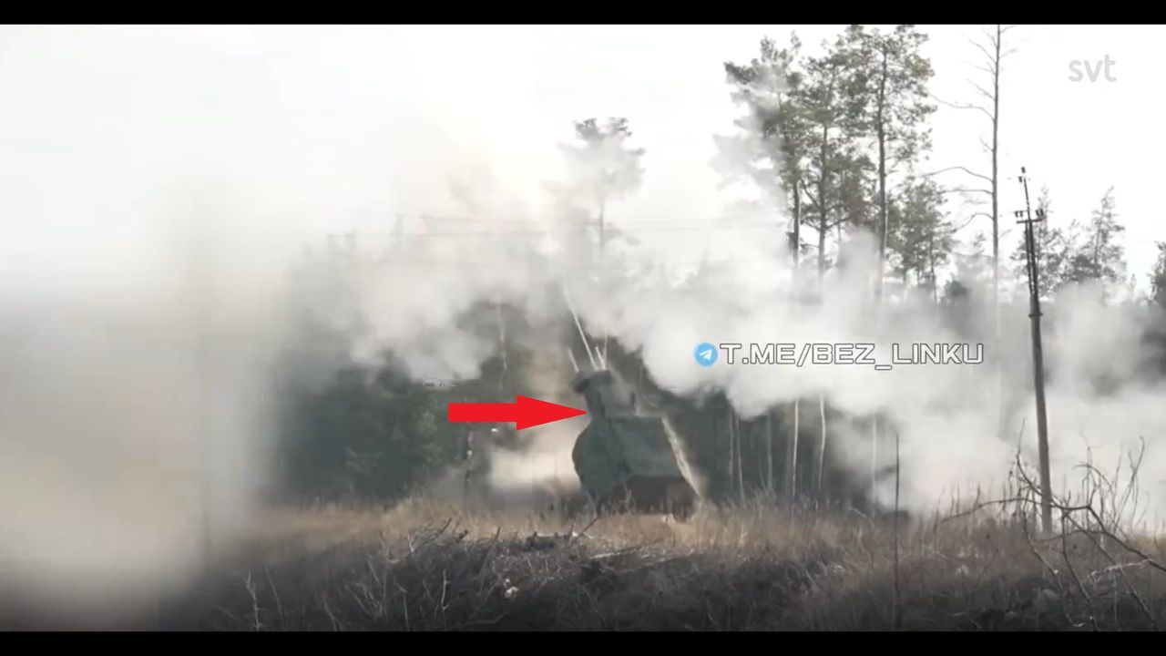 Podarowana przez Szwecję haubica H77BW Archer podczas ostrzeliwania Rosjan.