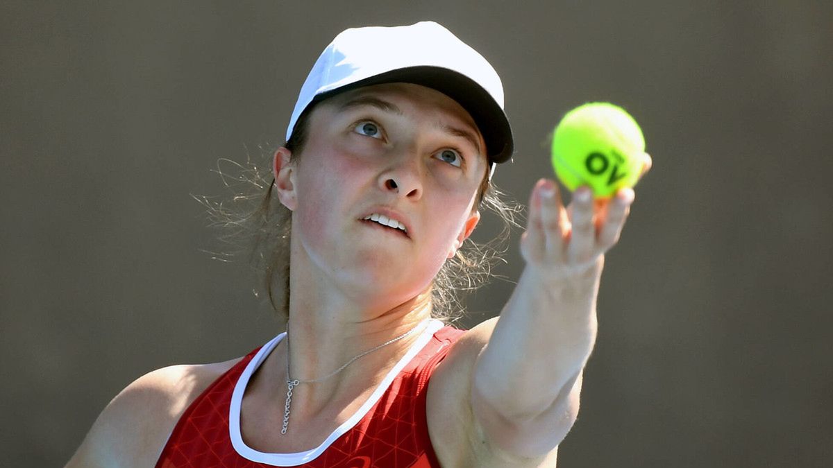 PAP/EPA / DAVE HUNT / Na zdjęciu: Iga Świątek