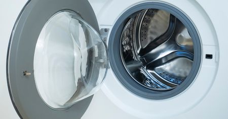 Nowa pralka a pierwsze pranie. O czym koniecznie musisz pamiętać?