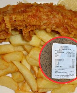 Kupił rybę, surówkę i piwo. "Paragon grozy"