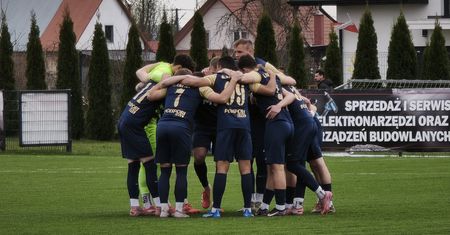 IV liga podkarpacka. Pewne zwycięstwo Karpat Krosno ze Stalą Gorzyce
