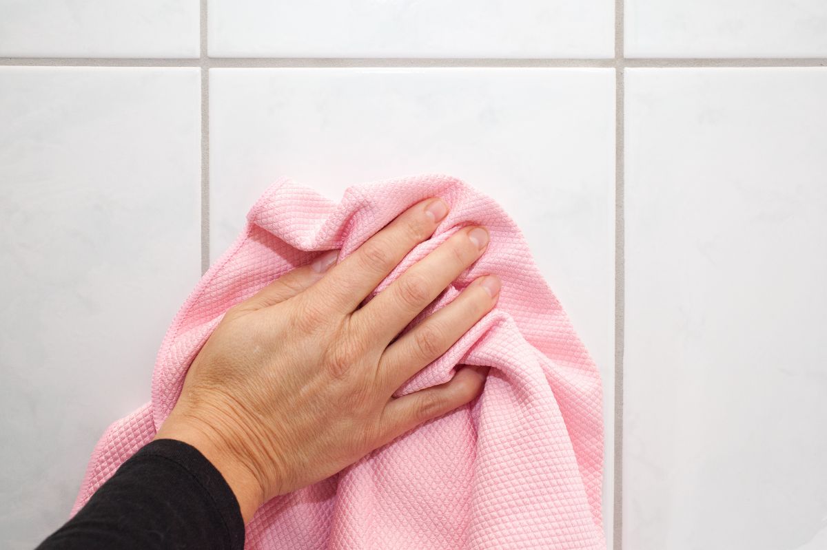 Revive Your Bathroom Tiles with This Simple Homemade Cleaner
