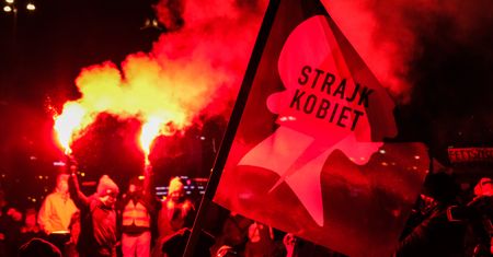 Polki wyjeżdżają z kraju. To efekt wyroku TK ws. aborcji