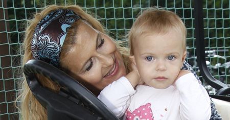 Skrzynecka: "Dziecko wychowuje mi pies"
