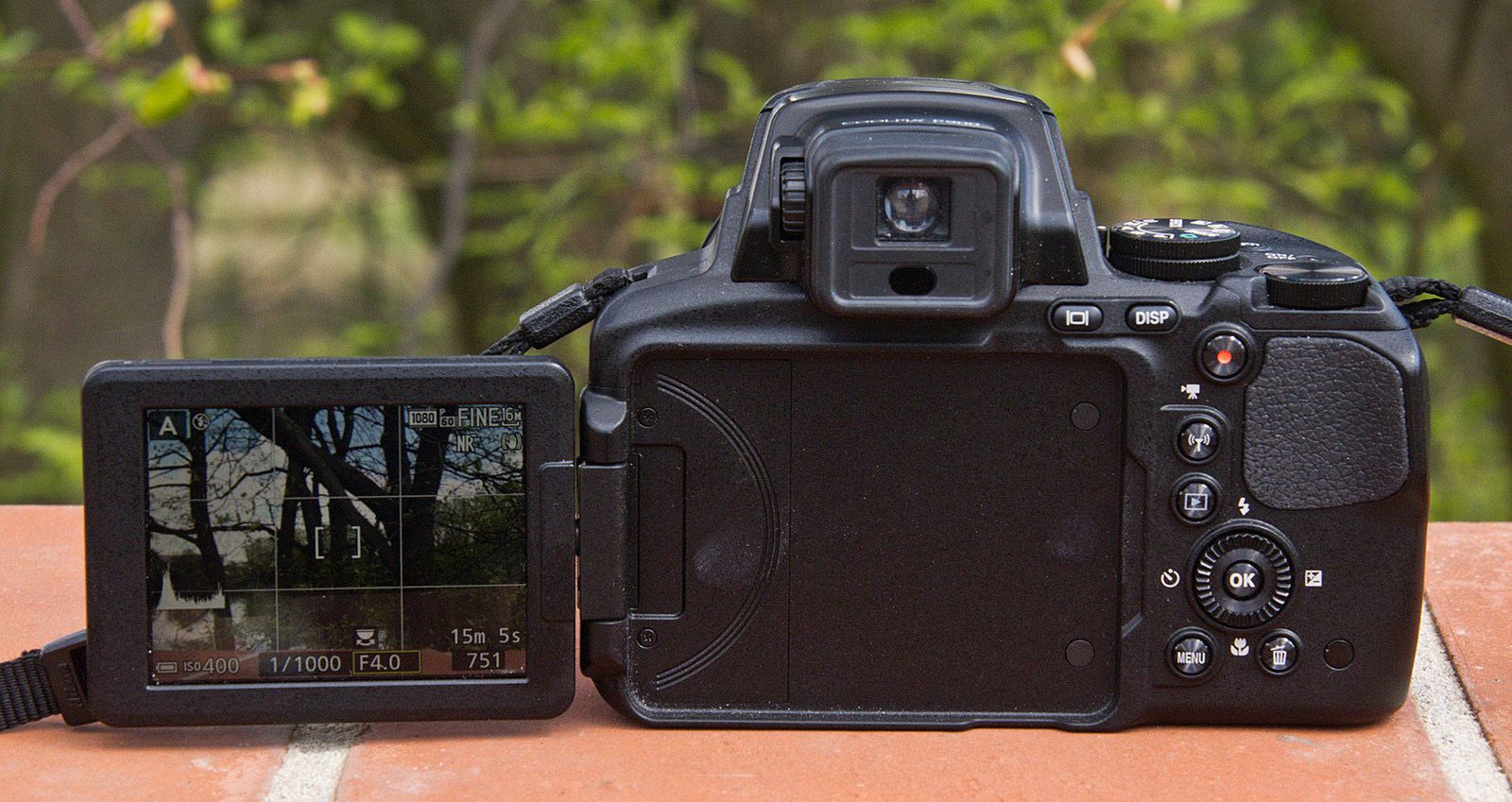 Nikon Coolpix P900 – dwumetrowy zoom! 8