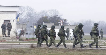 Konflikt na Ukrainie. UE musi skończyć z oszczędzaniem na obronie