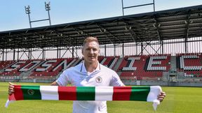 Z Ekstraklasy do III ligi. Odchodzi z klubu po pięciu latach