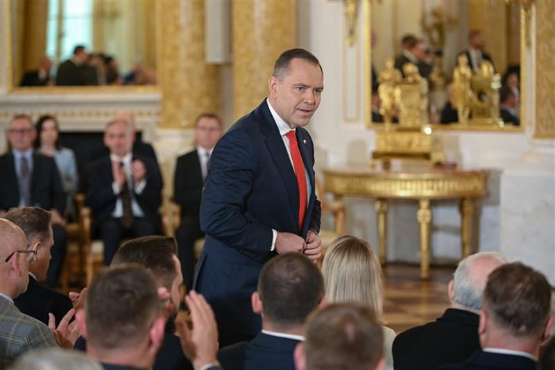 Od razu zabrał głos. Nawrocki odebrał dokument z PKW