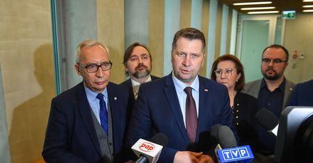 "Stary, jak coś mówię, musisz wysłuchać". Spięcie z Czarnkiem