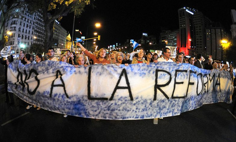 Protesty w Argentynie. Tysiące osób demonstrowało przeciwko polityce rządu