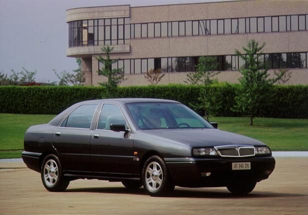 Lancia Kappa sedan