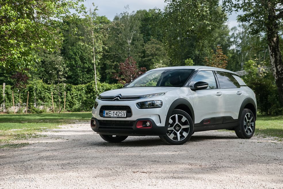 Citroën pracuje nad elektrykiem. Będzie następcą modelu C4 Cactus