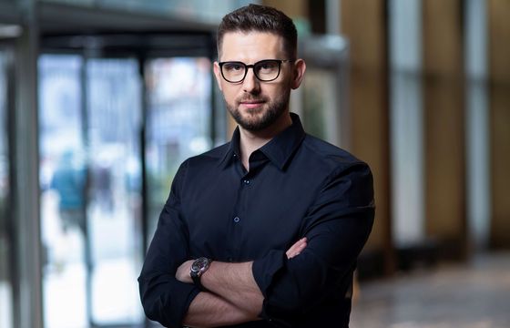Piotr Żak na kolejne lata prezesem Grupy Polsat Plus