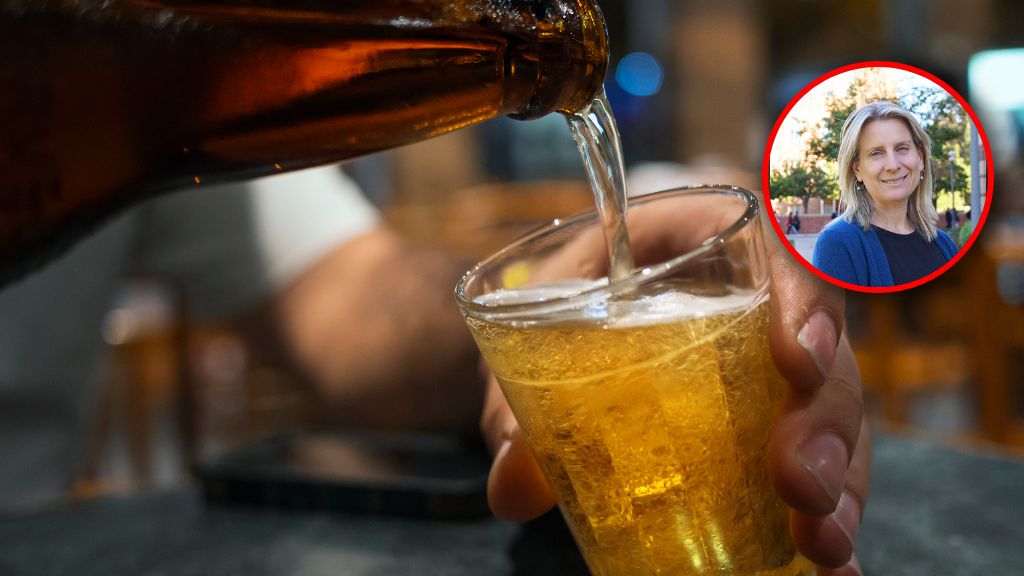 W samym 2021 roku odnotowano ponad 54 tysiące zgonów w USA wywołanych alkoholem