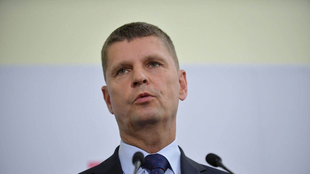 Zapadła ostateczna decyzja ws. maseczek w szkołach